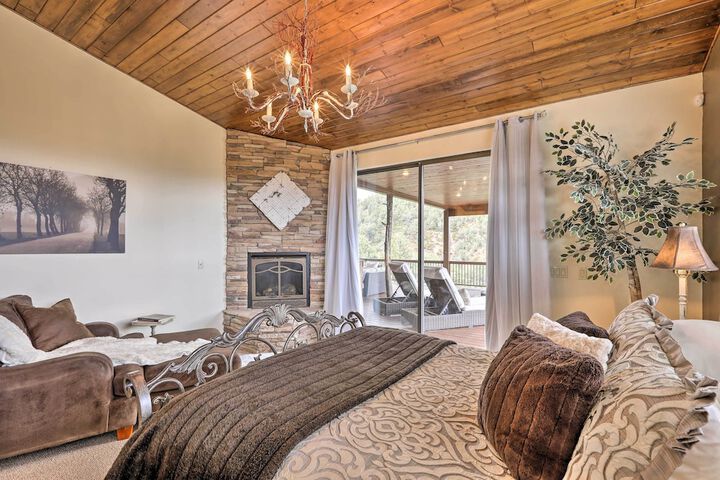 AZ Rim Retreat in Pine W / deck Hot Tub & Views!