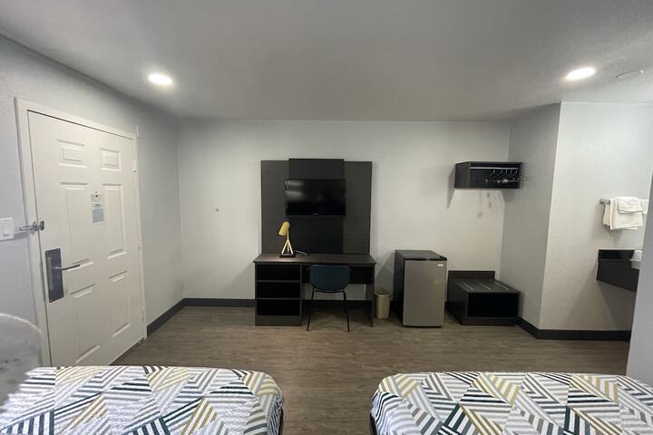 Room 40 of 59