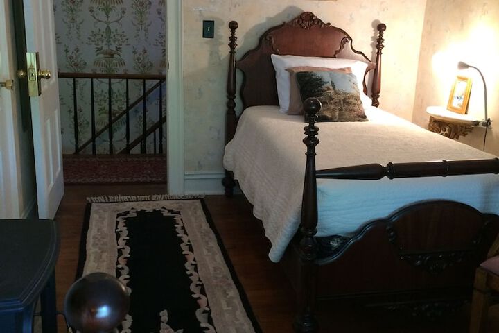 Room 22 of 56