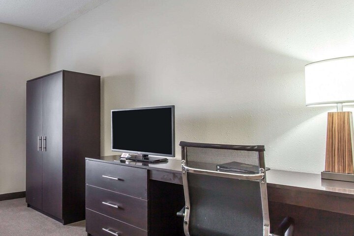 Room 22 of 45