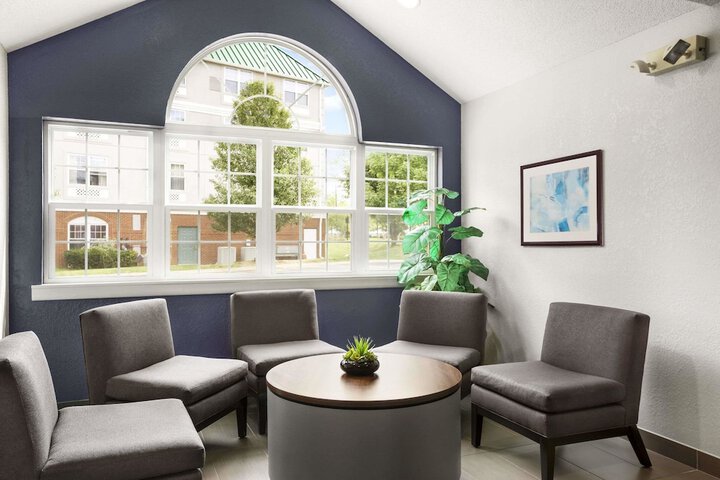 Business Center 16 of 16