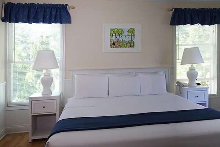 Room 9 of 51