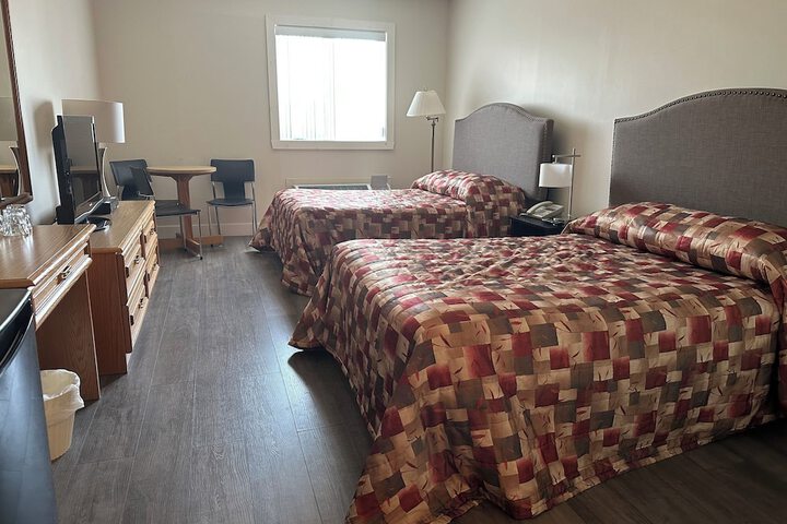 Room 8 of 14