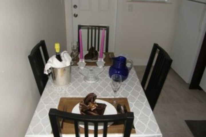 Two-bedroom Apartment at Villa Tunis