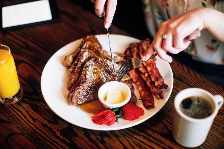 Breakfast/Coffee Service 49 of 61