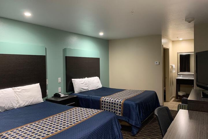 Room 31 of 37