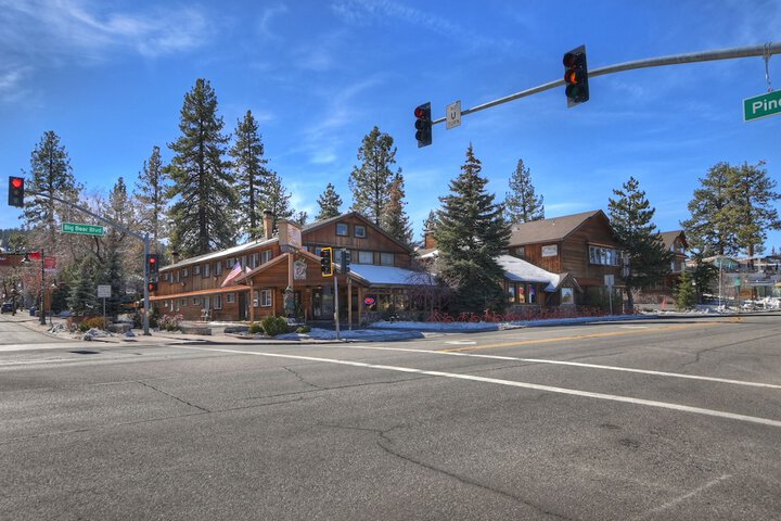 Robinhood Resort