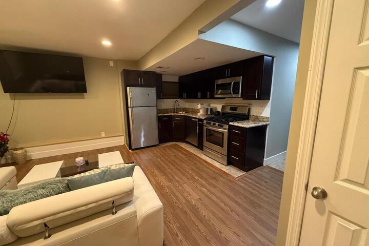 Private Guest House-Lake Ronkonkoma