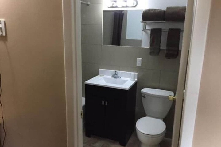 Room 12 of 24