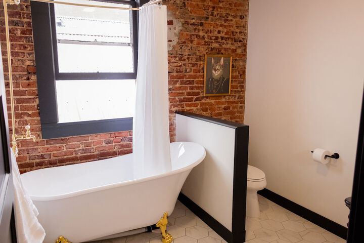 Speakeasy Suites
