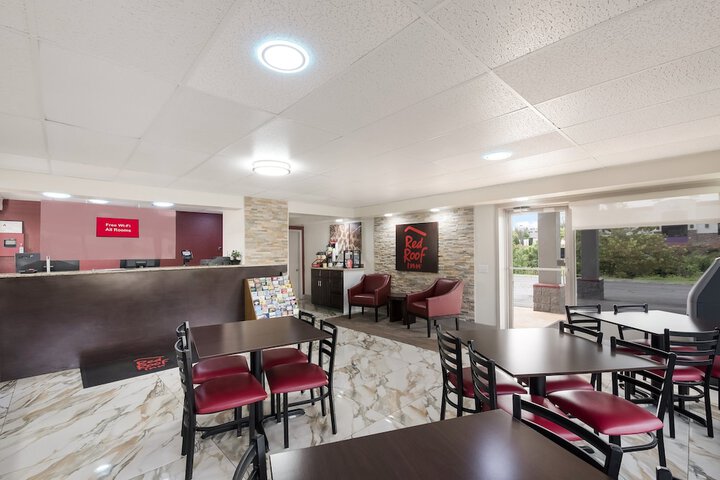 Red Roof Inn Lenoir