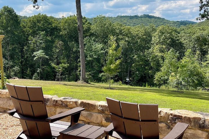The Dogwood Inn