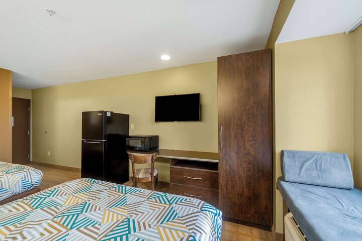Room 18 of 37