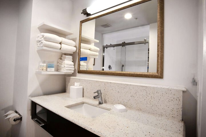 Hampton Inn & Suites Baltimore / Aberdeen