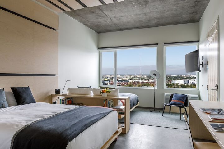 Room 46 of 72