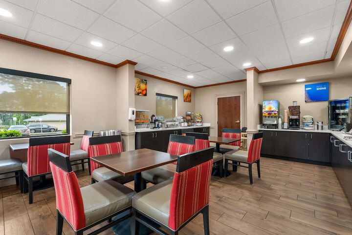 Comfort Inn & Suites Chipley