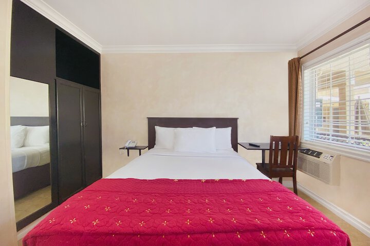 Nite Inn - Walking Distance to Universal Studios Hollywood