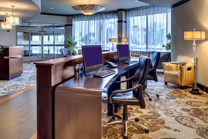 Hampton Inn & Suites Baton Rouge Downtown