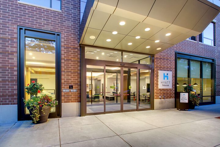 Hotel 5 of 62