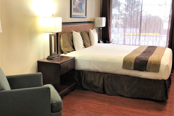 Room 38 of 43