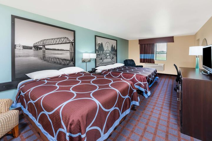 Room 13 of 15