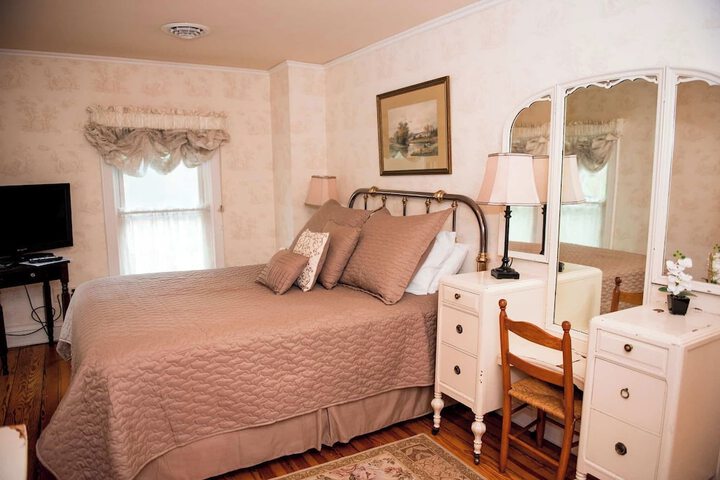Springside Inn