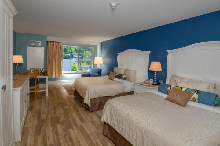 Watkins Glen Harbor Hotel