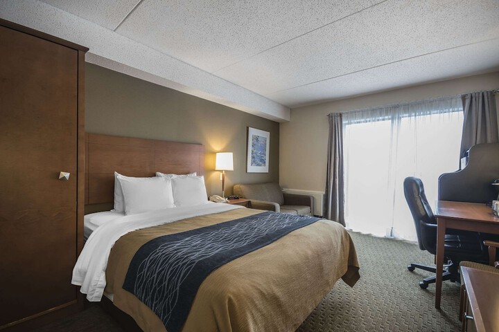 Room 22 of 35