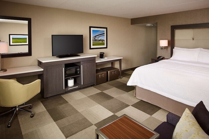 Room 26 of 46