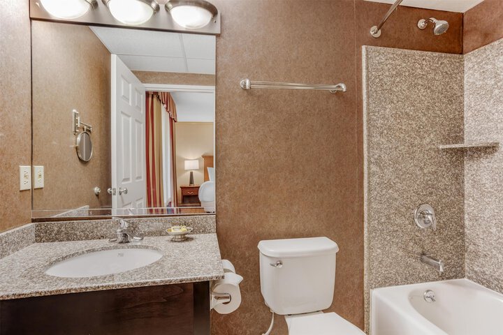Best Western PLUS Morristown Inn-Florham Park