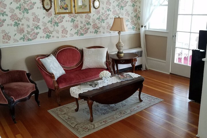 Room 21 of 54