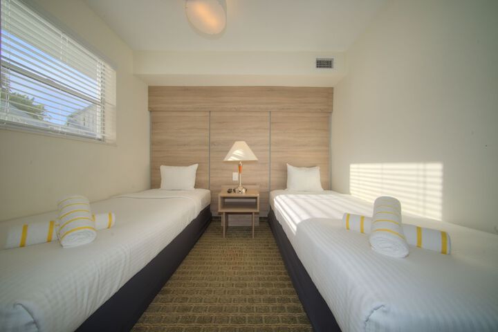 Room 12 of 51
