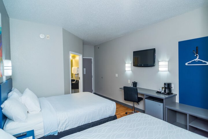 Studio Z an Ascend Collection Hotel