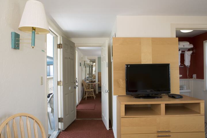 Room 28 of 89