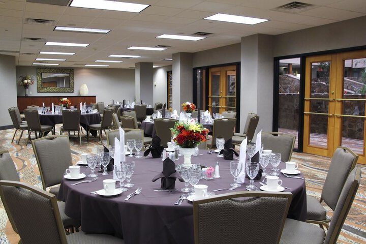 Ballroom/Hall 36 of 42