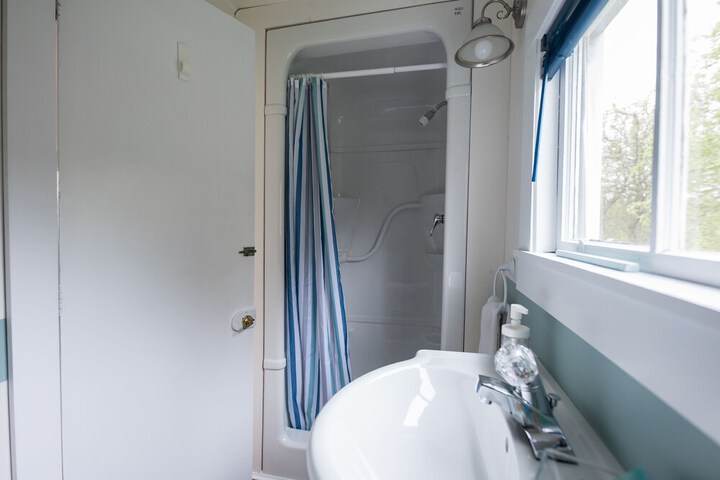 Room 40 of 118