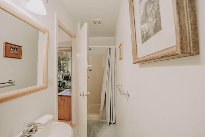 Room 20 of 23