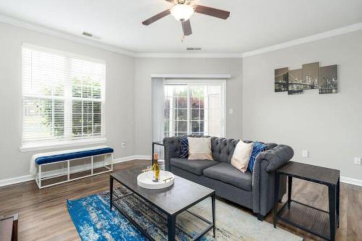 Private Room Greenwood Shared