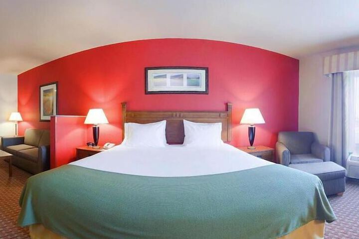 Room 6 of 21