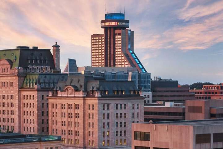 Hôtel Le Concorde Québec