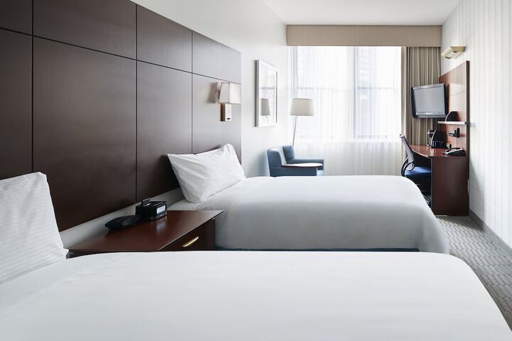 Room 41 of 62
