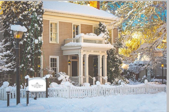 McCully House Inn