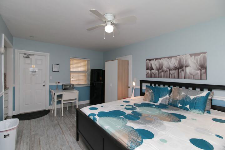Room 26 of 45