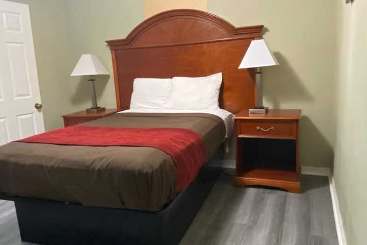 Budget Inn Express
