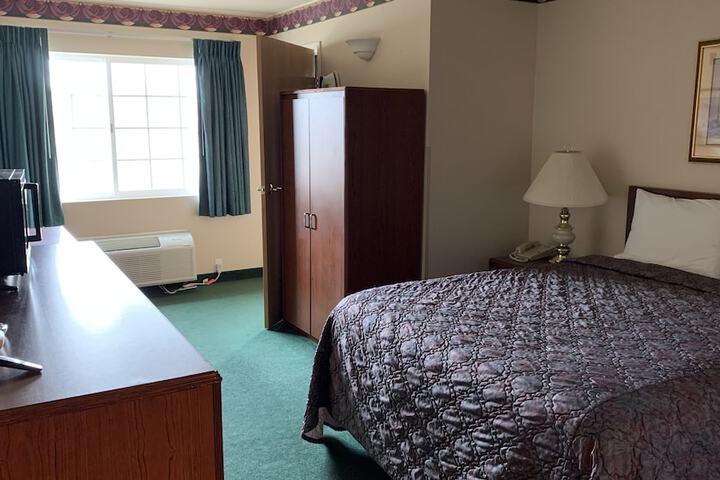Room 41 of 61