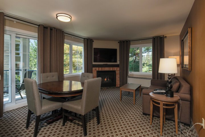 Holiday Inn Express and Suites Tremblant by IHG