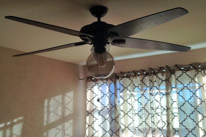 Room 85 of 182