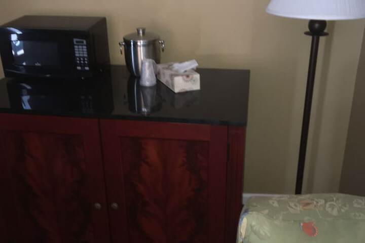 Room 61 of 81