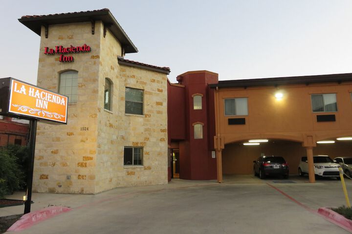 Hotel 3 of 38