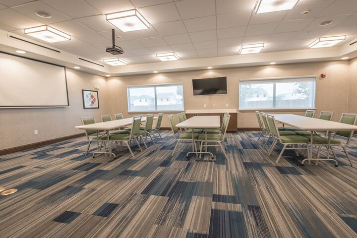 Holiday Inn Express & Suites-Dripping Springs - Austin Area by IHG